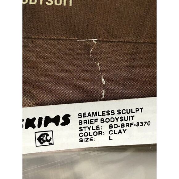 SKIMS Seamless Sculpt Brief Bodysuit Sleeveless Scoop Neck in Clay Tan NWT Large - Picture 5 of 9